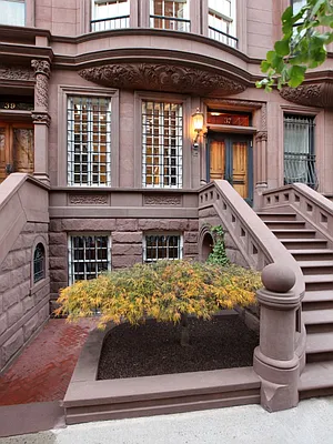 Sold by Sotheby's International Realty | media 80