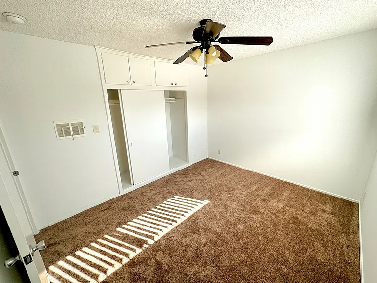 1069 Browning Blvd — Photo 18