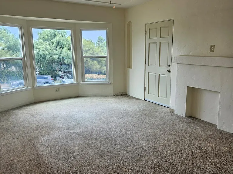 5728 Adelaide Ave — Photo 4