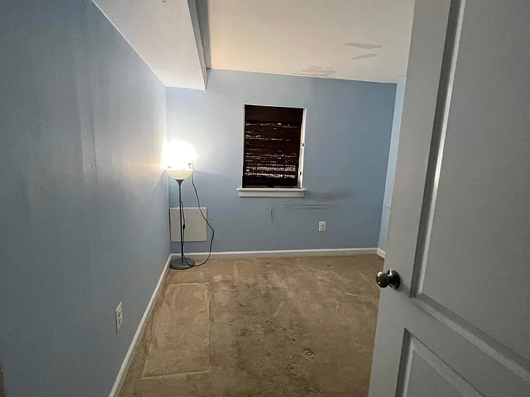 12 Medford Rd — Photo 8