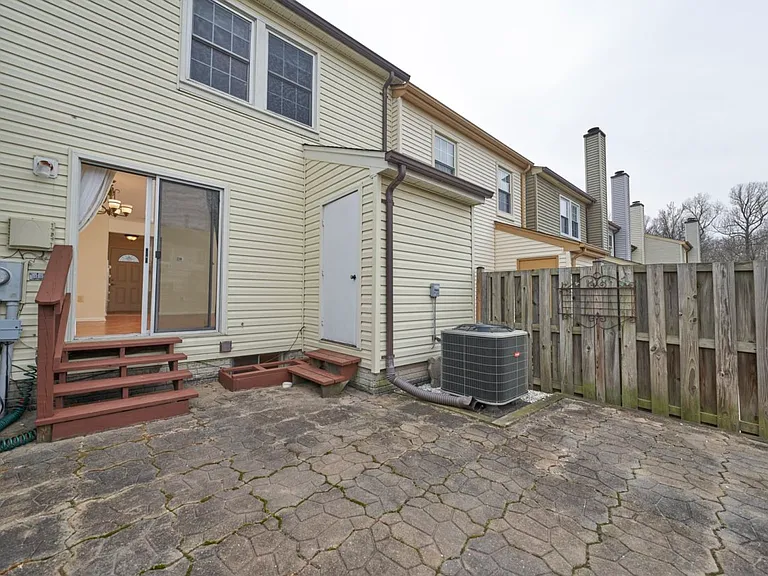 14426 Four Chimney Dr — Photo 19
