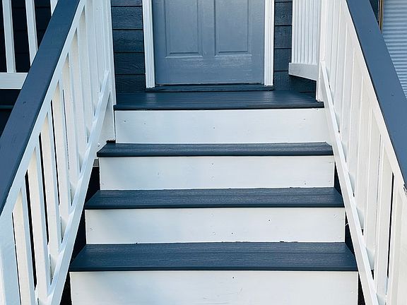 4th image of 17411 54th Pl W