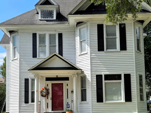 604 Washington Ave, Weldon, NC 27890