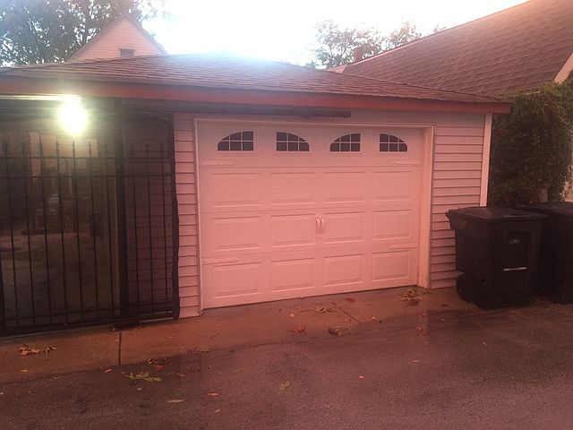 1st image of 2123 N Karlov Ave