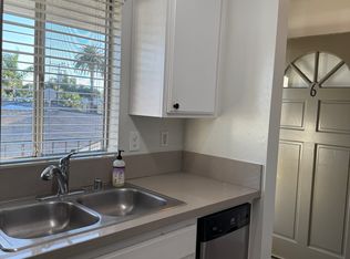 294 Molino Ave, Long Beach, CA 90803