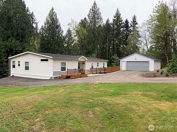 3rd image of 2571 Hazel Dell Road