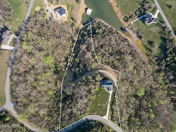 5th image of 3385 Russell Brothers Rd