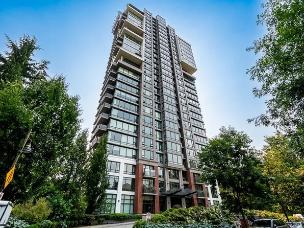 301 Capilano Rd #601, Pt Moody, BC V3H 0G6