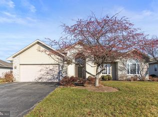 588 Blossom Trl, Mount Joy, PA 17552