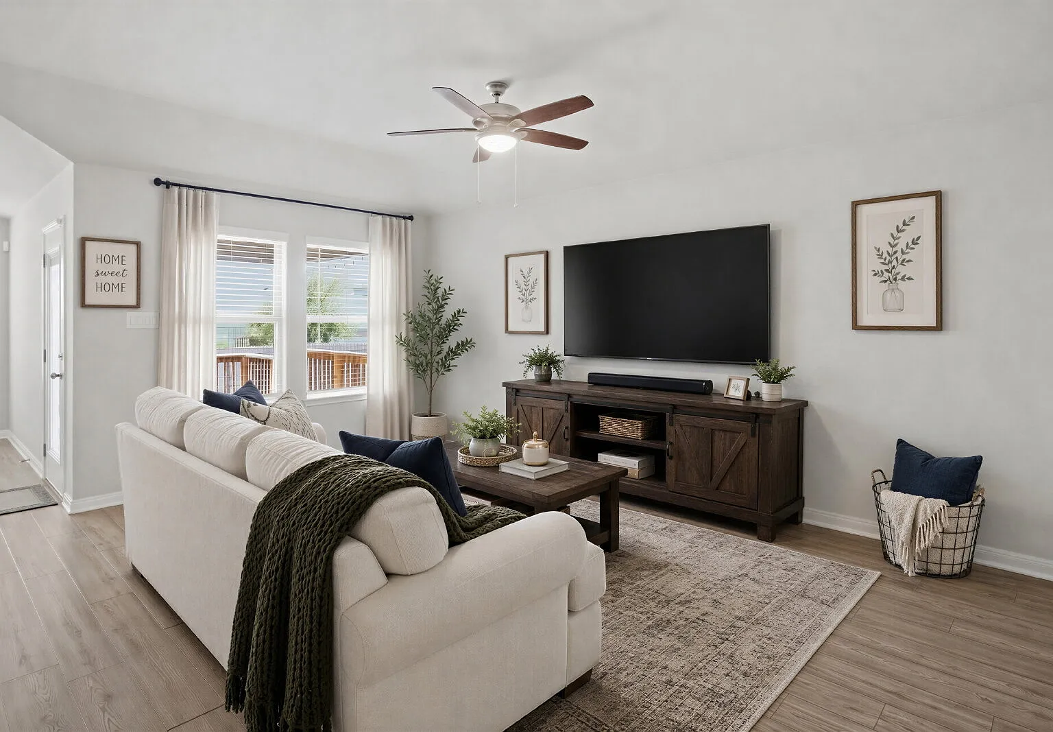 4 bed, 2.0 bath, 1776 sqft, $2,275 — Photo 4