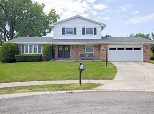 2733 Kepess Ct, South Bend, IN 46628