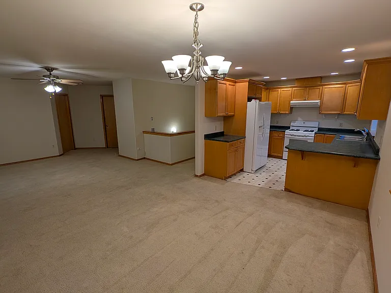 4446 Knorr Ct — Photo 18