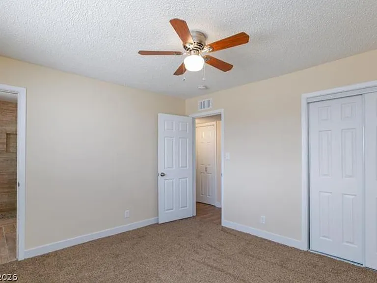 6320 Shawnee Ave — Photo 24