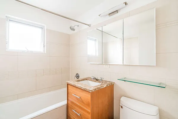 Rented by Compass | media 7