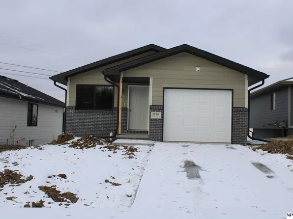 1236 Pennsylvania Ave, Lincoln, NE 68521