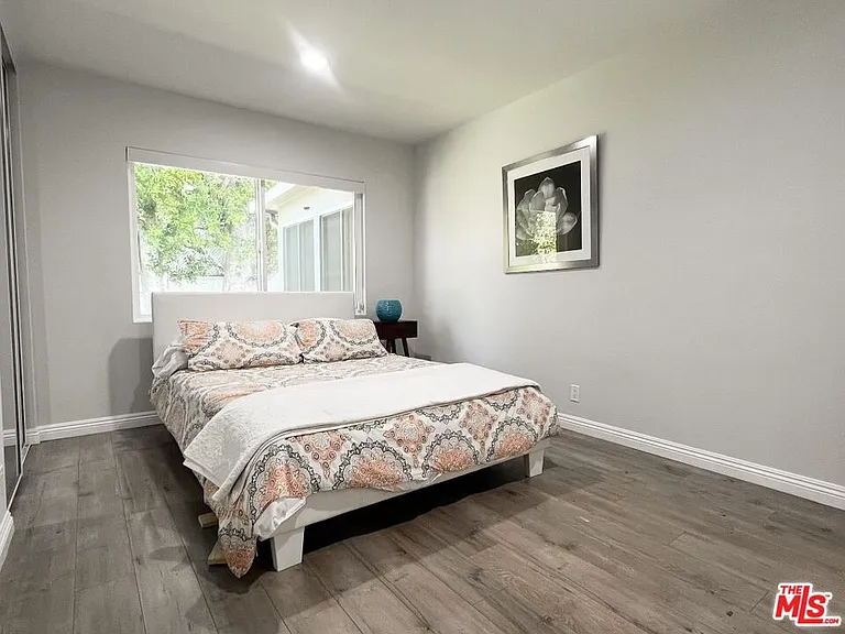 5740 Vantage Ave — Photo 16