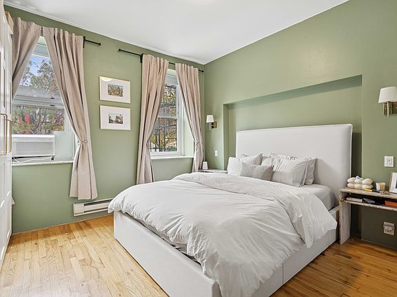 3rd image of 138 W Houston St APT 1