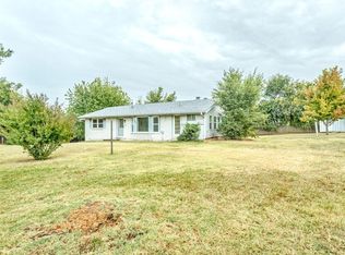 944 E Diane Ter, Mustang, OK 73064