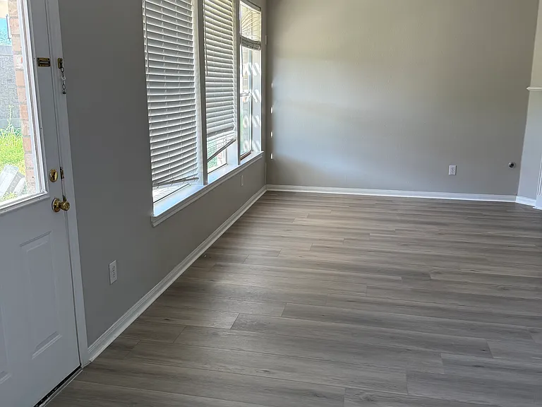 3206 Worthington Dr — Photo 5