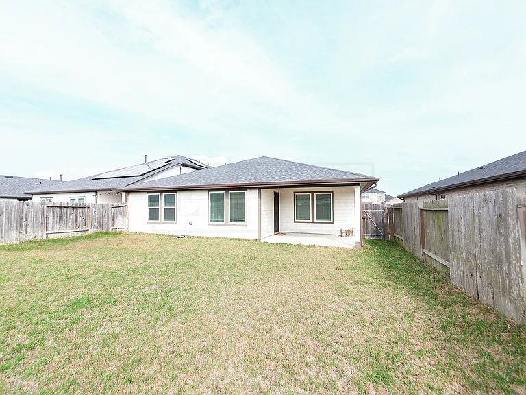 4010 Garver Grove Ln — Photo 38