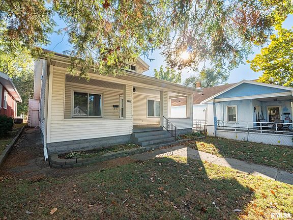 3rd image of 1106 Court St