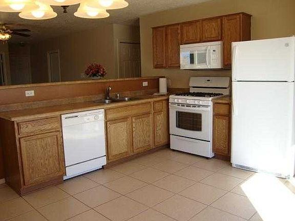 5th image of 3204 Lost Desert Dr SW