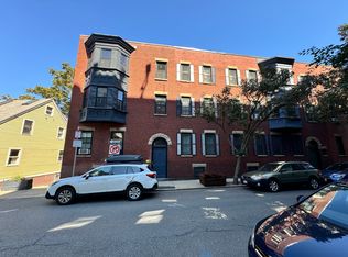 3 Bartlett St #3, Charlestown, MA 02129