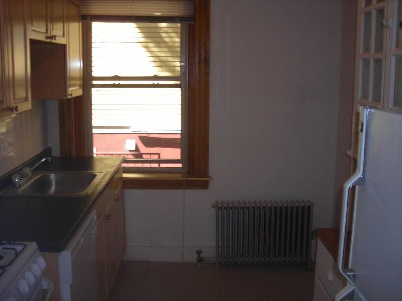 2nd image of 97 Hancock St #A