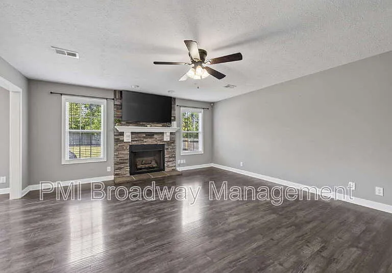 1259 Eagles View Dr — Photo 24