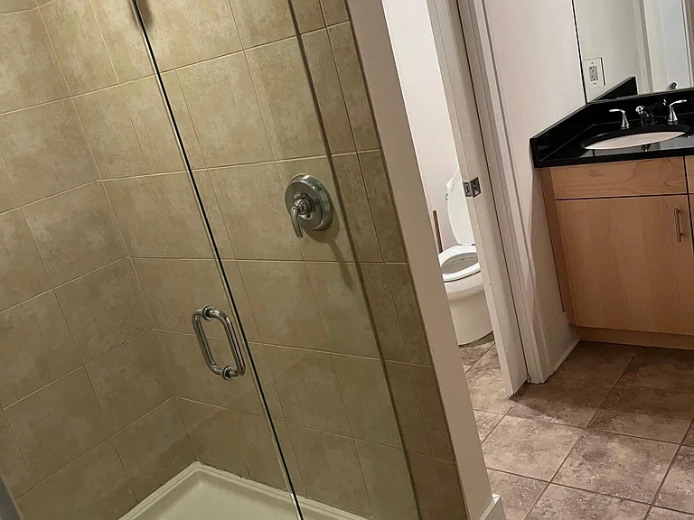 417 Vine St #403 — Photo 13