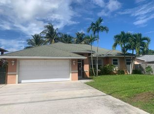 2215 HYPOLUXO Road, Lake Worth, FL 33462
