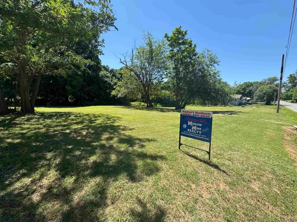 402 S 2nd St, Marlow, OK 73055