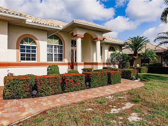 5th image of 617 Eleuthera Dr
