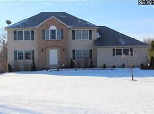6972 Toucan Dr, Medina, OH 44256