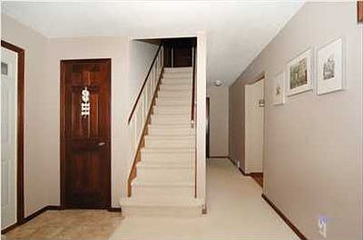 2nd image of 2505 Northboro Ct NE