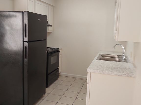 5th image of 1259 W Sunset Dr #1259