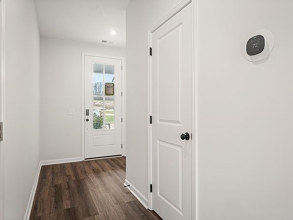4th image of 2314 Juneau Ln