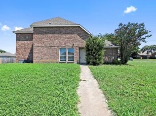 426 Chestnut Ln #426, Desoto, TX 75115
