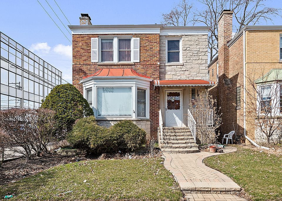 1st image of 6016 N Saint Louis Ave