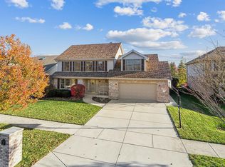 1134 Norwalk Rd, Lemont, IL 60439