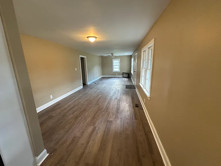 1045 Villa Rica Rd SW — Photo 5