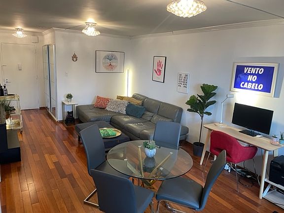 3rd image of 311 E 38th St APT 8E
