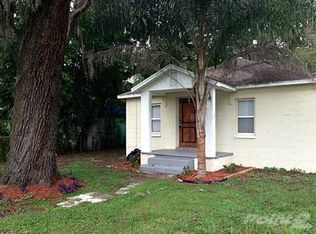 8718 N 39th St, Tampa, FL 33604
