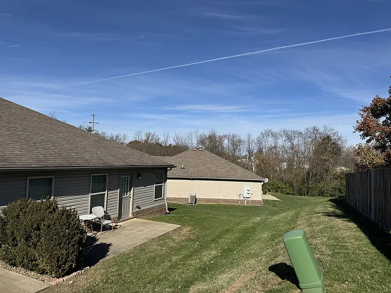 708 Chatham Ct #1 — Photo 26