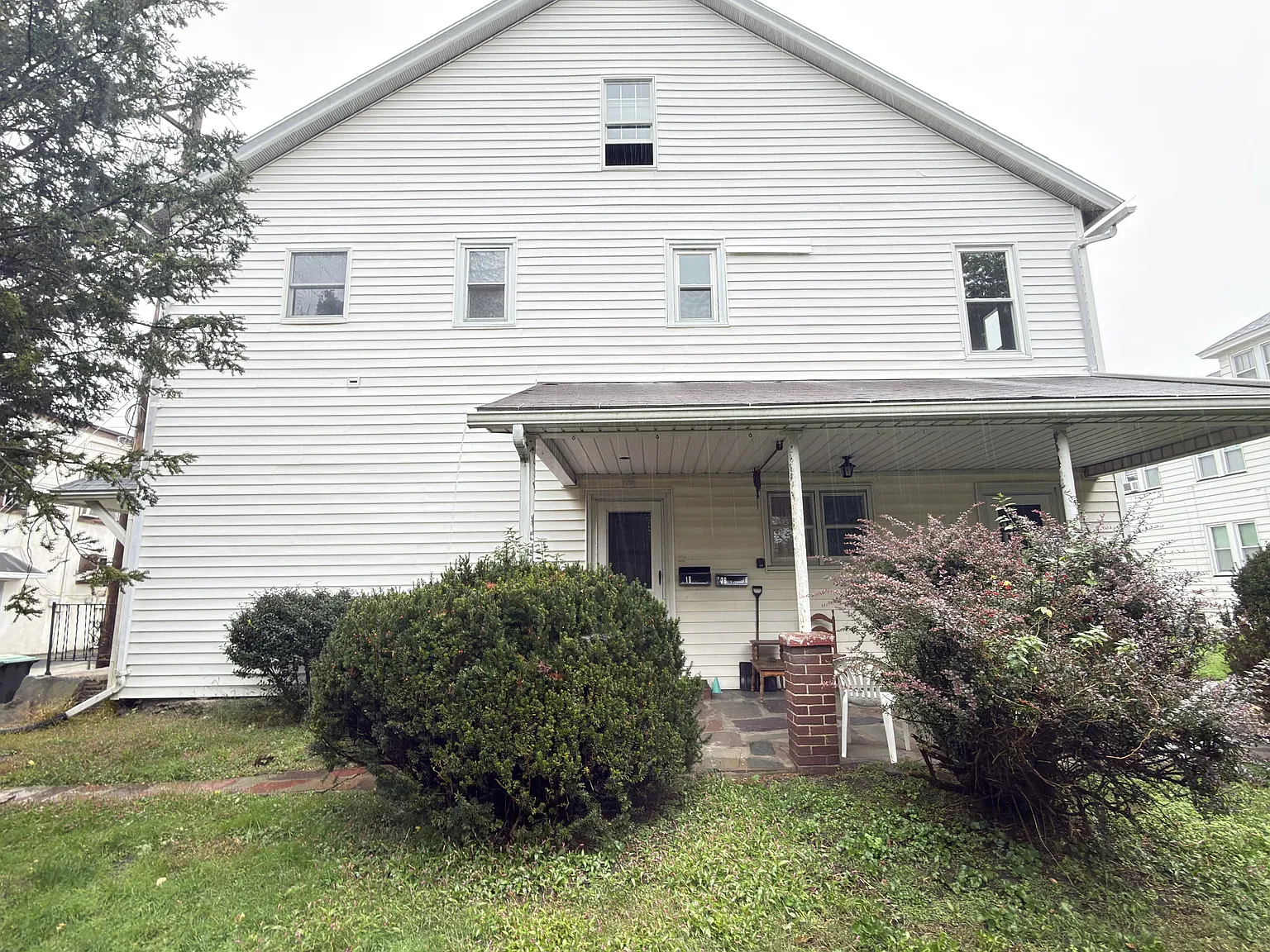 700 Poplar St — Photo 2
