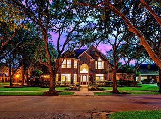 3322 Pin Oak Ct, Sugar Land, TX 77478