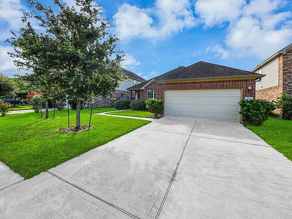 4th image of 3227 Selene Dr