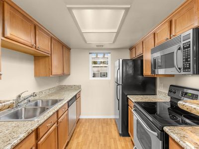 14930 Avenida Venusto UNIT 110, San Diego, CA, 92128