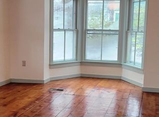 24 W Main St, Vergennes, VT 05491