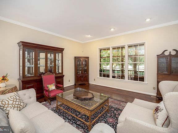 5th image of 11402 Mansfield Club Dr